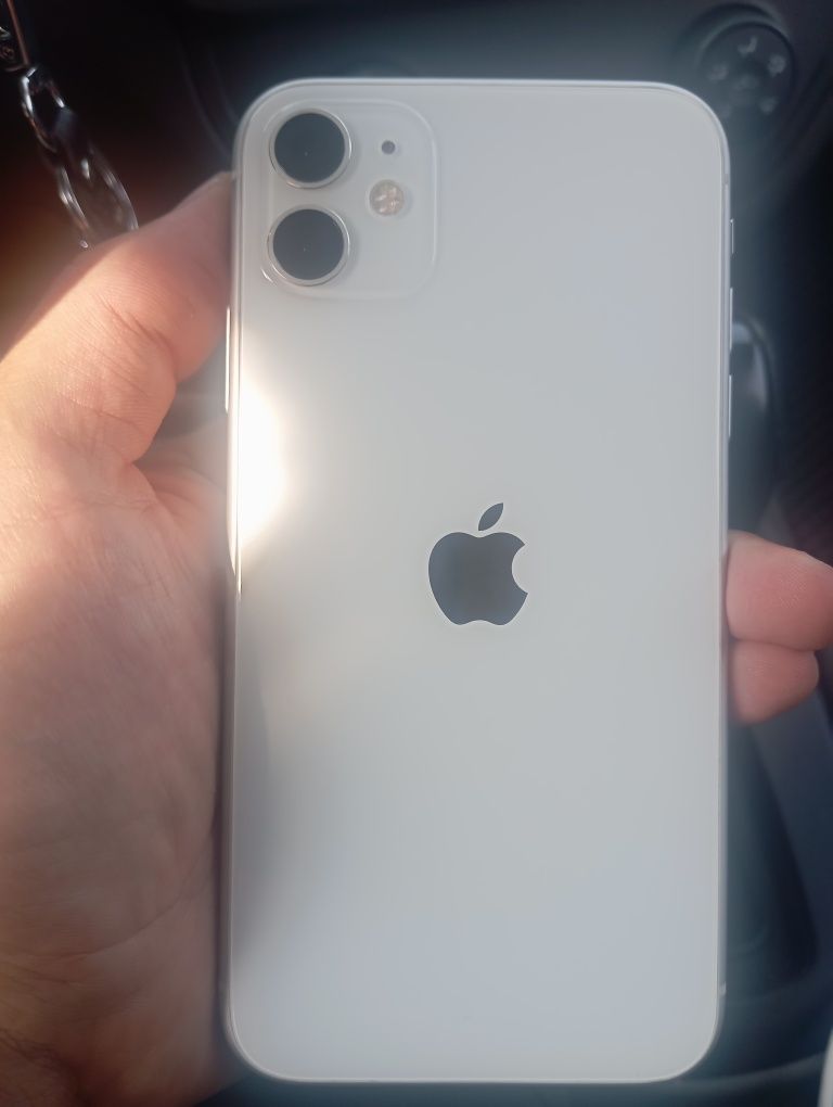 Айфон 11 сатам емкос 76