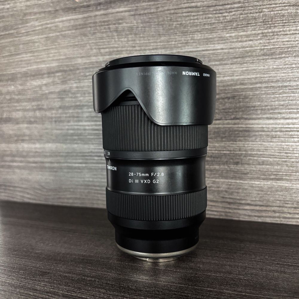 Obiectiv Tamron 28-75 f2.8 G2 montura Sony + 2 filtre