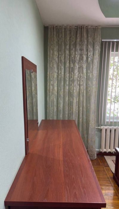 Срочно! Квартира на Чехова 3/4/4 общ пл 65м Высокопотолочка