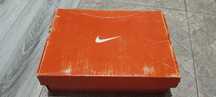Коссовки NIKE красного цвета