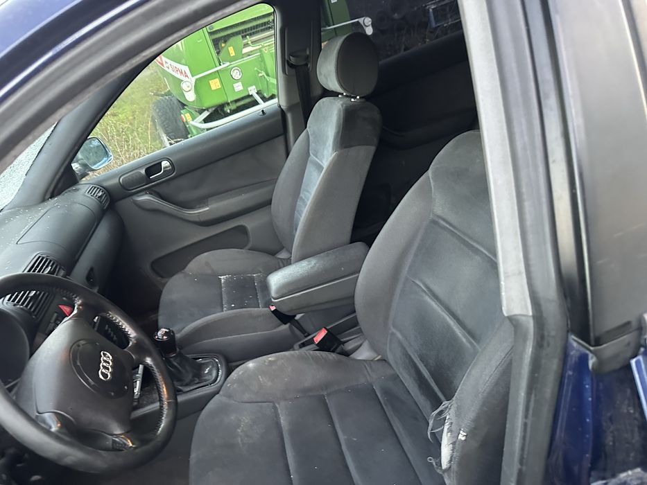 Ауди а3 8л 1.6 може цяло може и на части