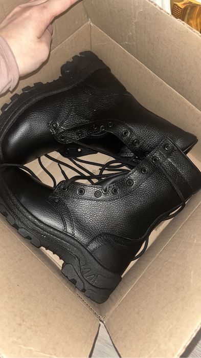 Продается берцы