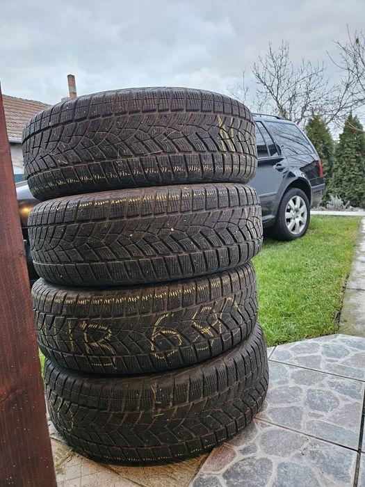 225 65 R17 Goodyear