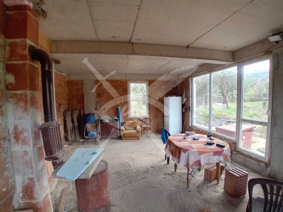 Продава се Къща в с. Владая, Област София-град - 200 кв.м за 900 €/кв.м - Снимка #5