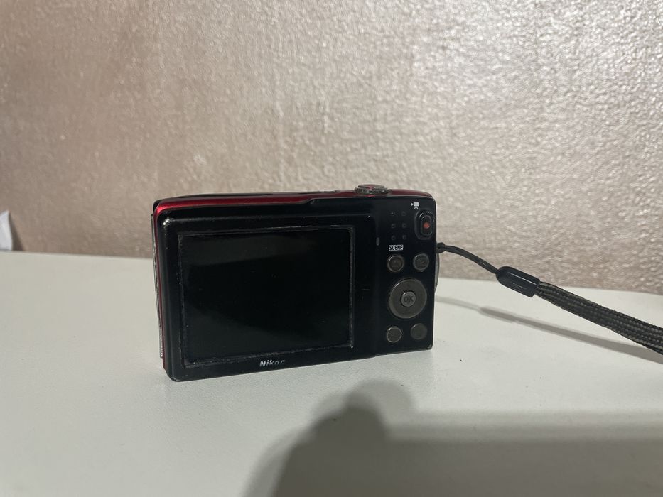 Camera Nikon Coolpix S3300