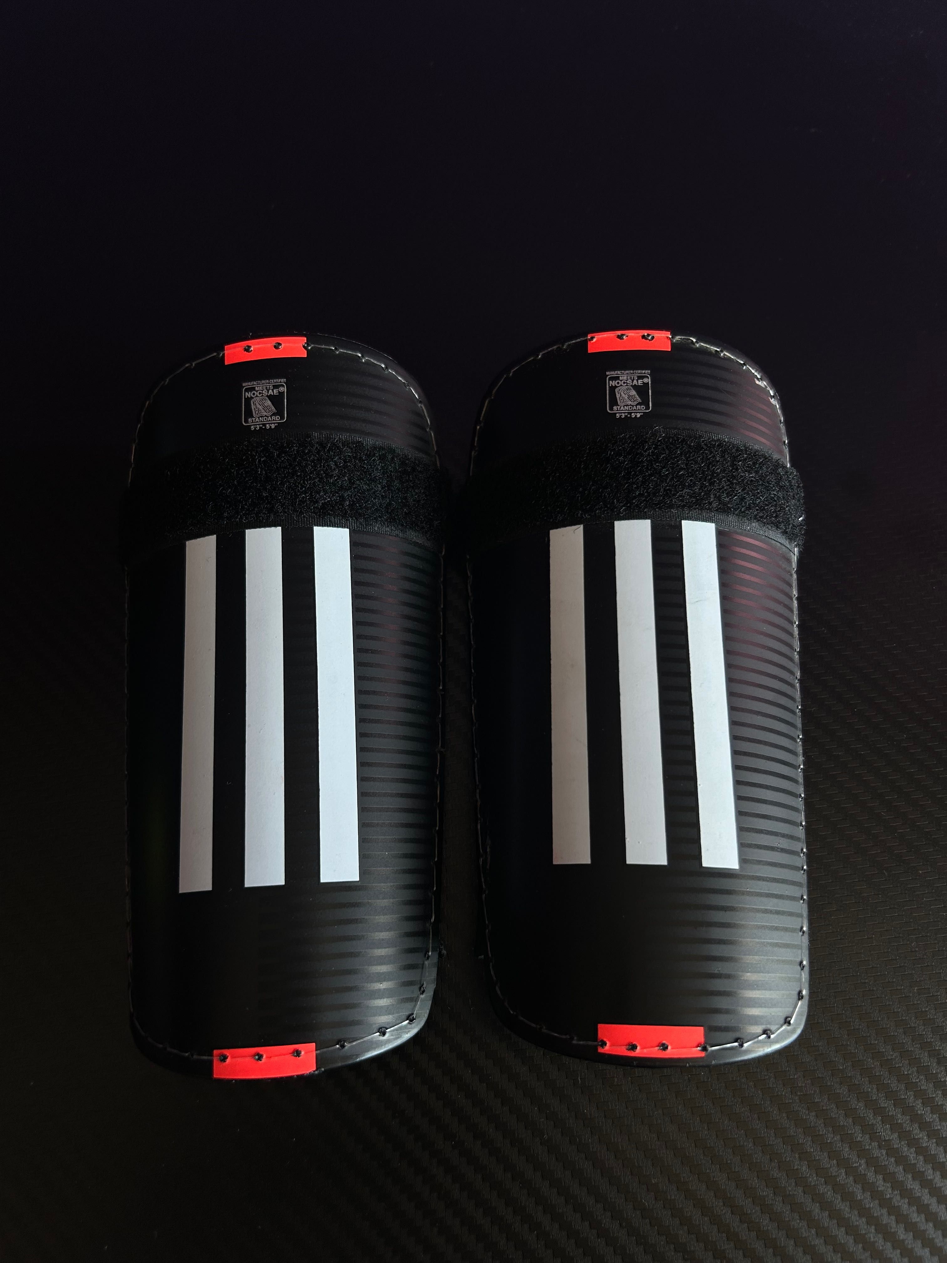 футболни протектори Adidas 11 - black