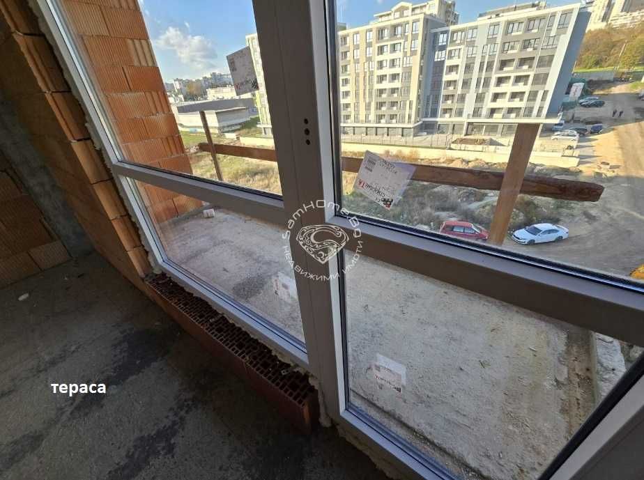 Продава 3-стаен Кайсиева градина Варна