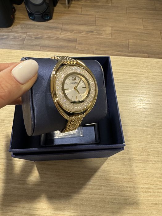Ceas Swarovski, dama!!!