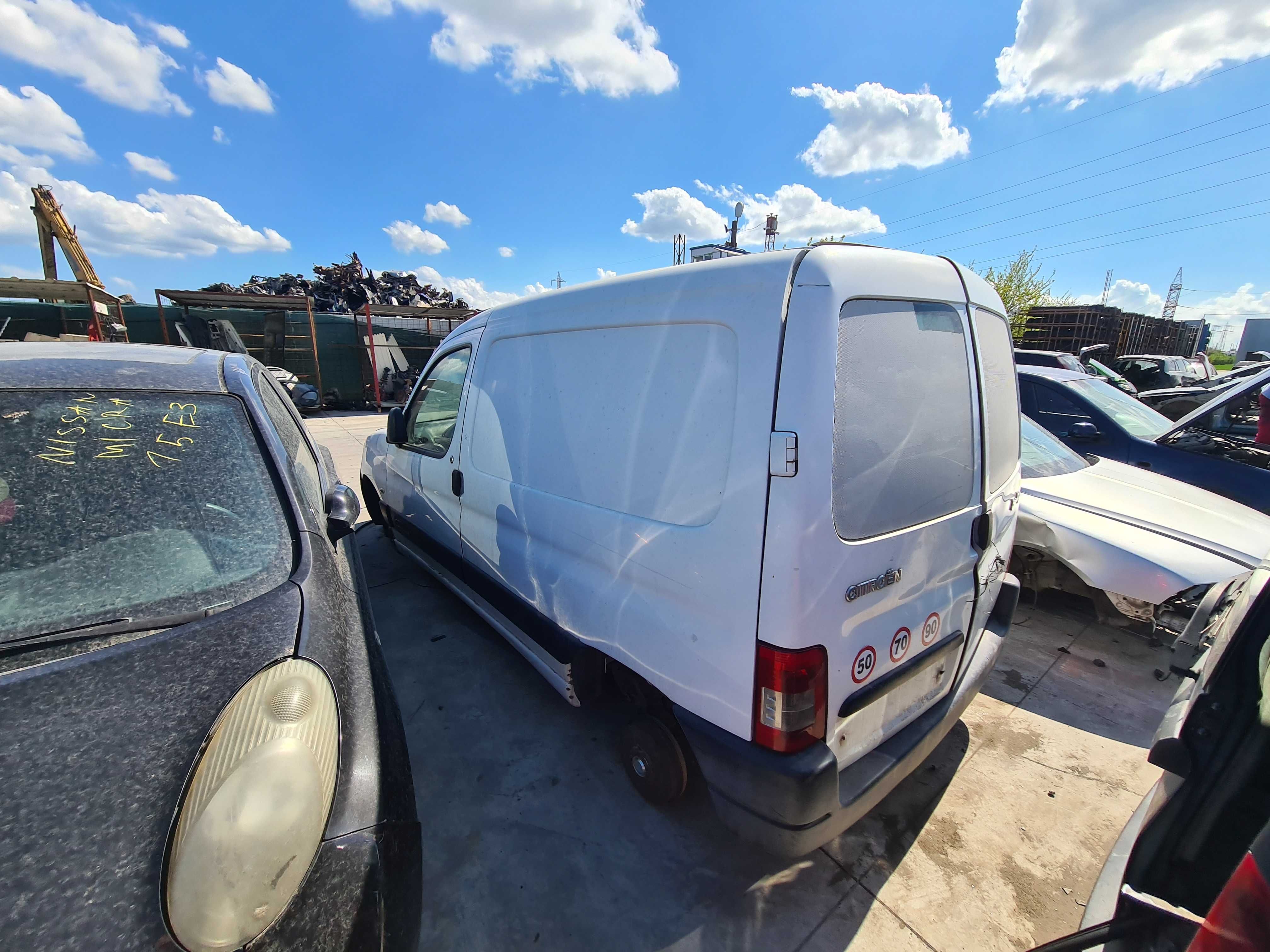 Dezmembrez citroen berlingo
