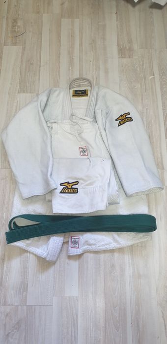 Продаю кимано для дзюдо