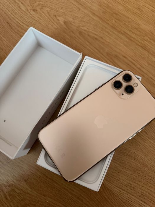 iPhone 11 Pro запазен