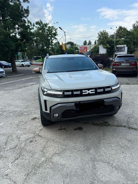 Duster 4x4, mild hibrid , full options - 23750 euro inclusiv TVA