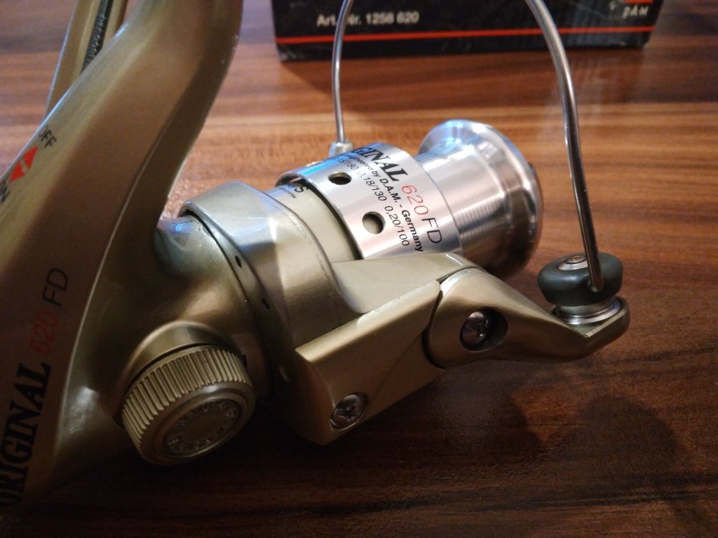 нова макара DAM-620 FD
