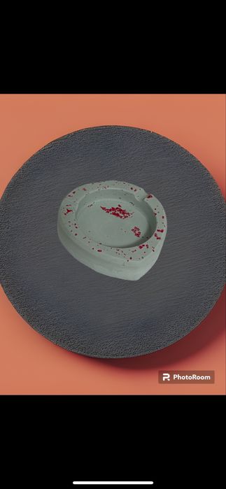 ръчно изработен пепелник