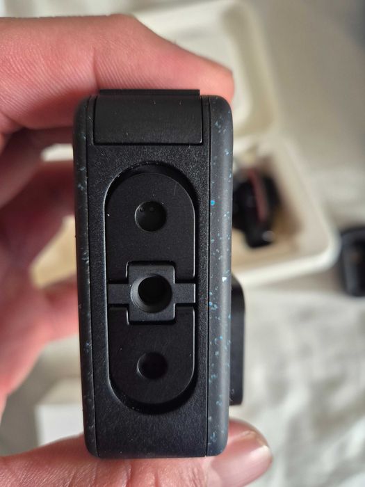 Продавам gopro 12 hero black