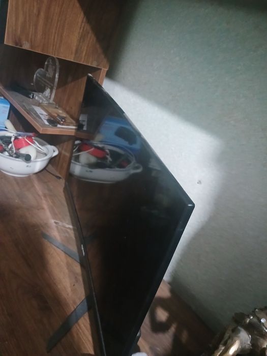 Манитор компютера