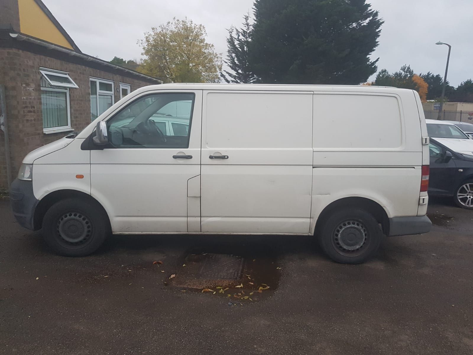 Dezmembrez volkswagen transporter t5 1.9 cutie viteze motor