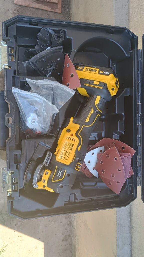 Pistol popnituri Dewalt dcf414 2 baterii power stack,încărcător,cutie