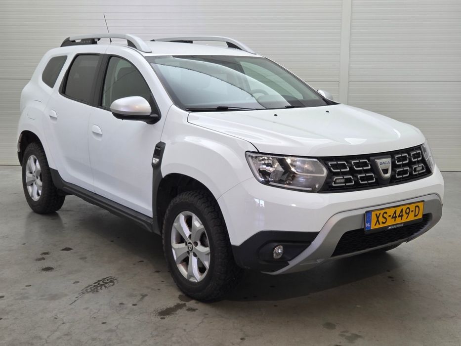 Dacia Duster Comfort 4x4 1.6 benzina aspirat ( nissan )