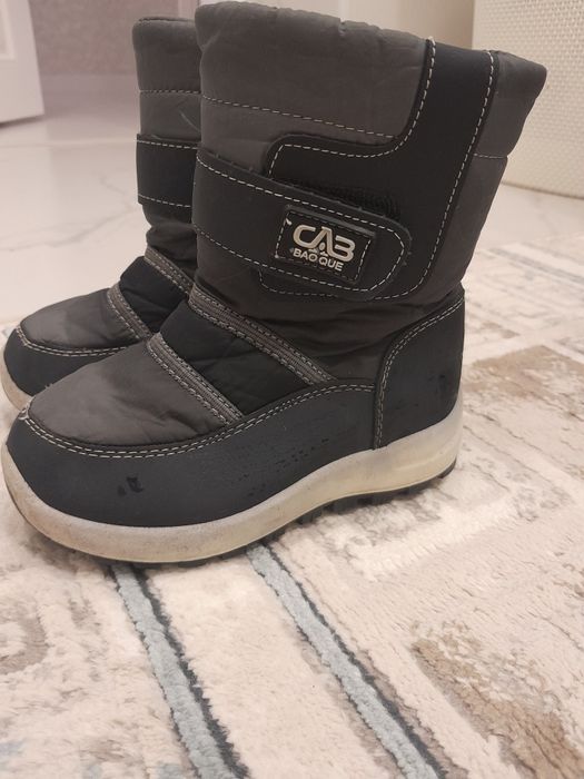 Детские сапоги сатылады