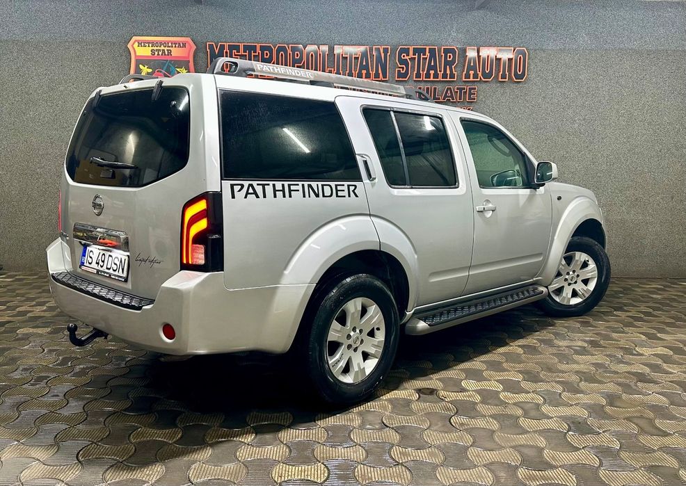Nissan Pathfinder Nissan Pathfinder 2007 •7Locuri• Piele AUTOMAT