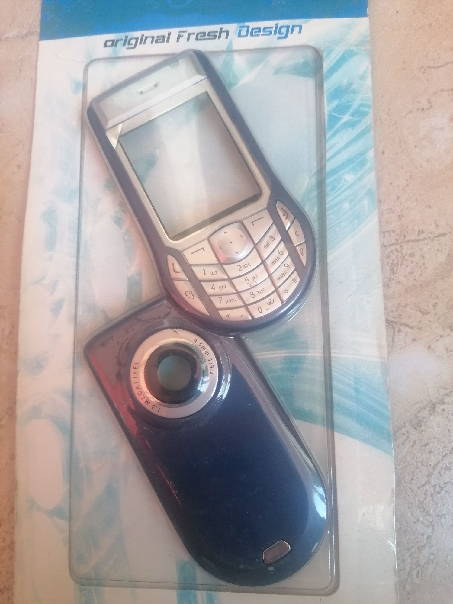 Telefon fix cu disc. Carcasă telefon Nokia 6630. Nouă. Vechi, vintage.