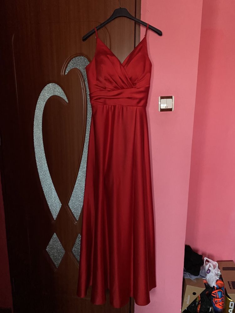 Rochie eleganta de seara,rosie si lunga