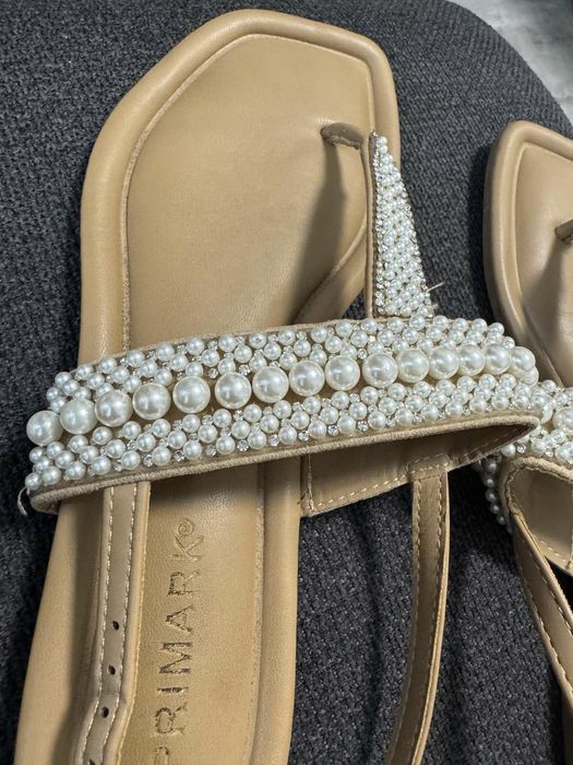 Сандали Primark с перли