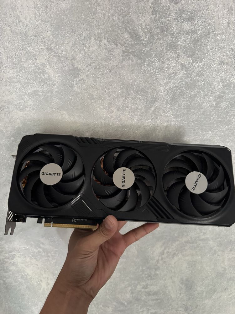 4070 ti gigabayt 12 gb