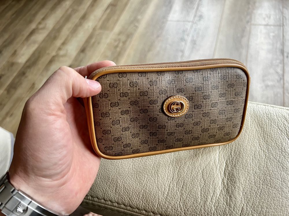 GUCCI оригинален портфейл