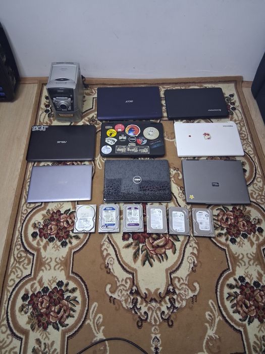 Vand laptop bune si ...defecte