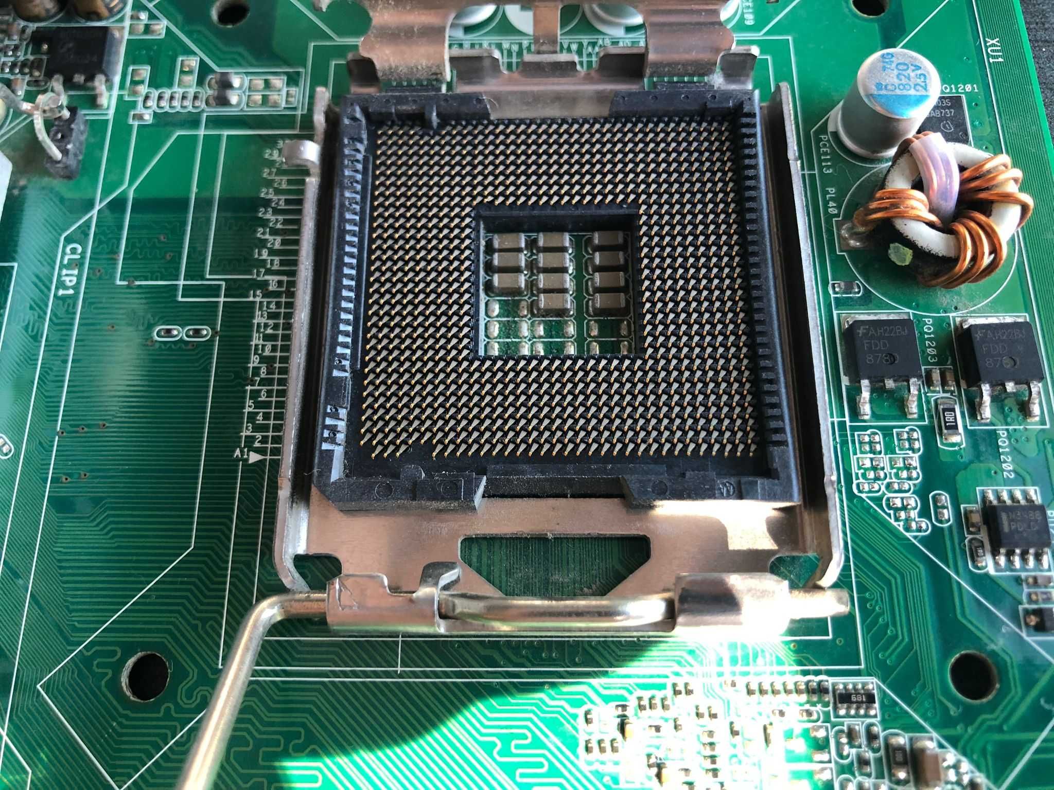 Placa de baza - Intel D945GCNL Socket 775