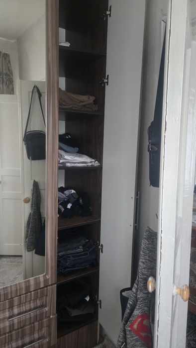 Продам шкаф для одежды