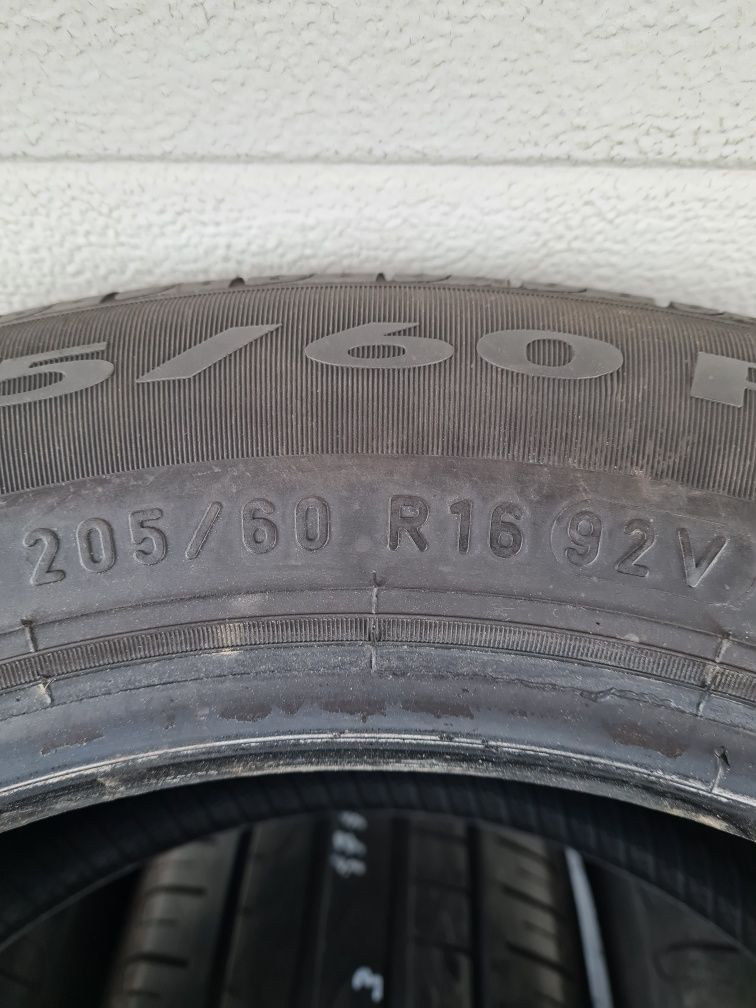 Летни гуми 4 броя PIRELLI Cinturato P7 205 60 R16 дот 1119