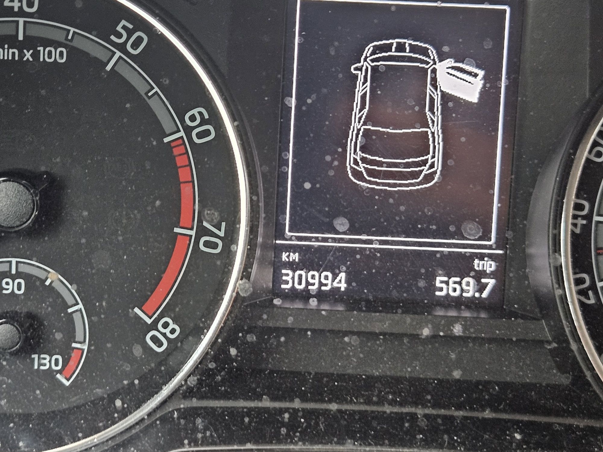 Skoda Fabia 1.0 бензин, Ръчна