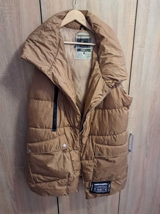 Кафява жилетка М/Л