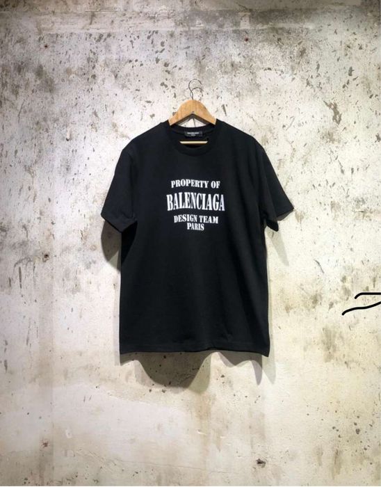 Tricouri balenciaga lichidare