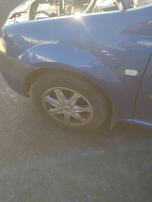 Ușa stânga dreapta fata spate aripa Dacia Logan 1