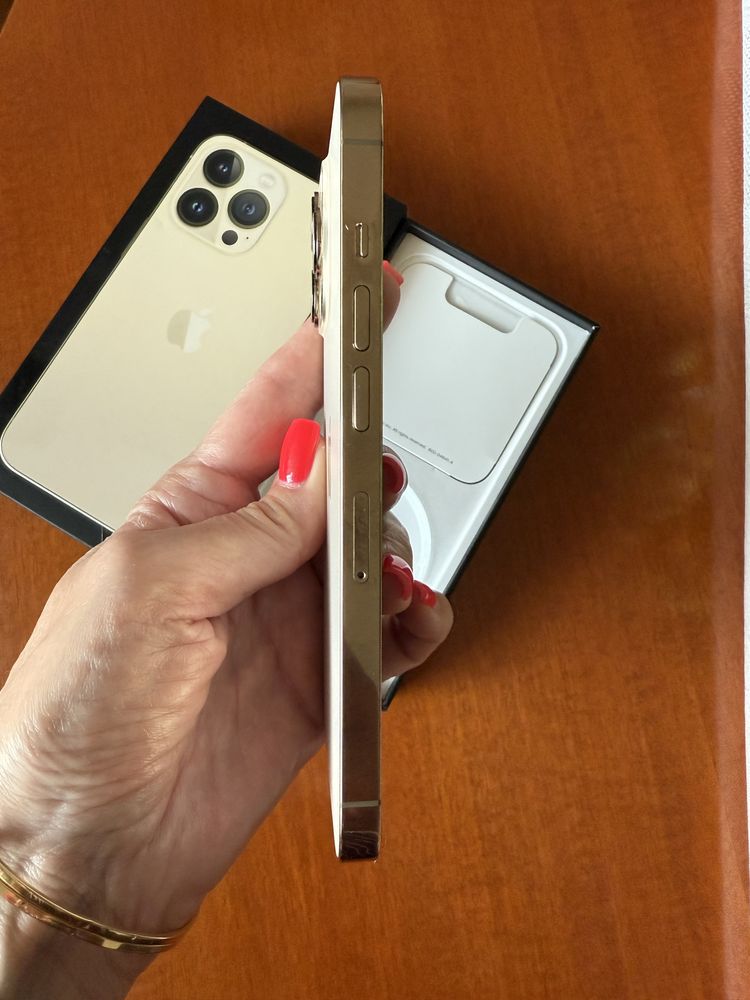 IPhone 13 pro в отлично състояние