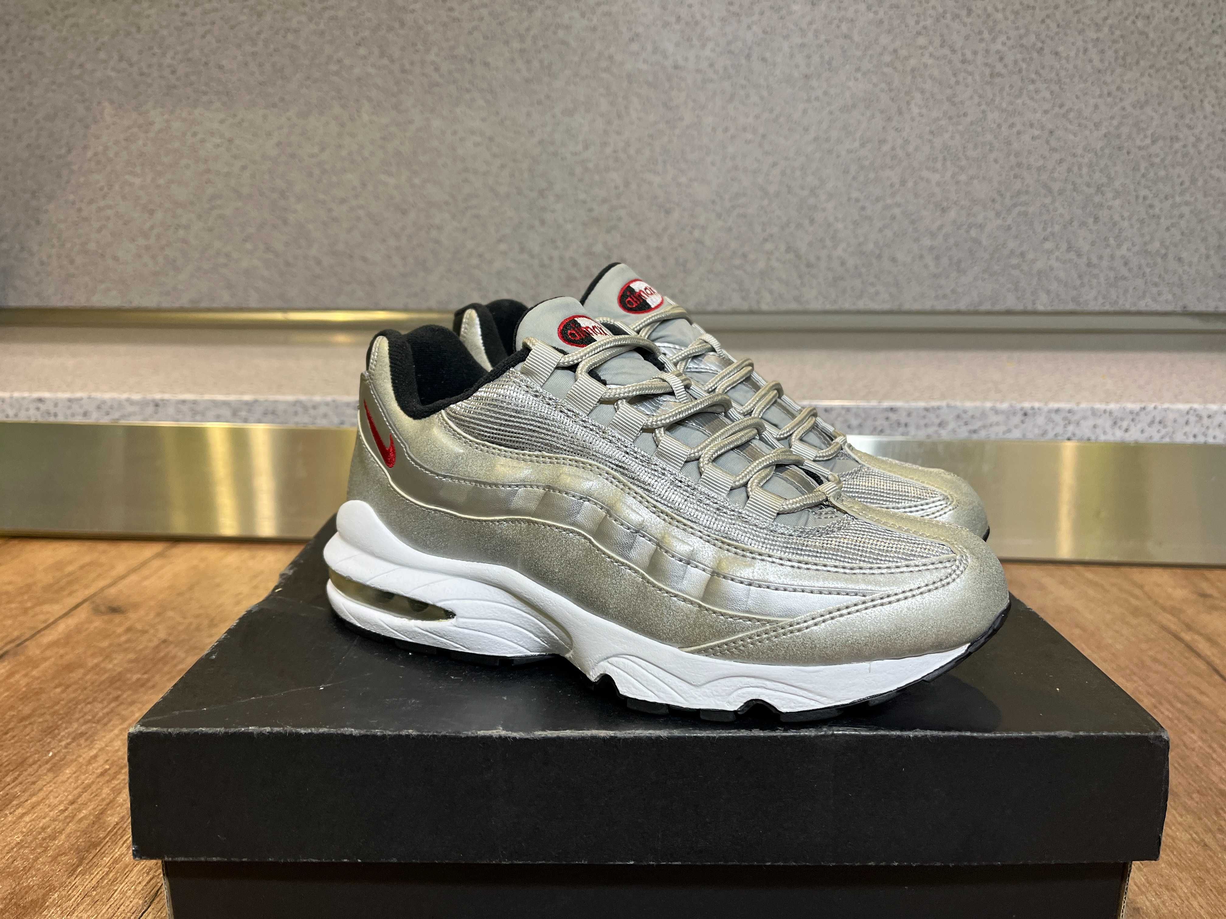 ОРИГИНАЛНИ *** Nike Air Max 95 QS GS / 'Silver Bullet' metallic silver