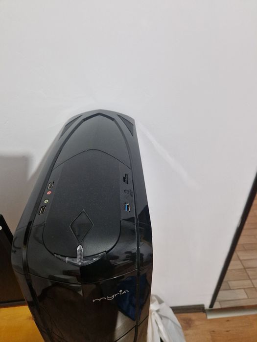 PC Gaming + Monitor AOC 24” – Pachet complet, gata de utilzare