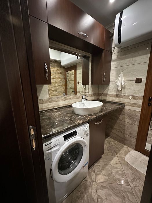 Дава се под наем Етаж от къща в с. Тополи, Област Варна - 120 кв.м за 510 € - Снимка #3