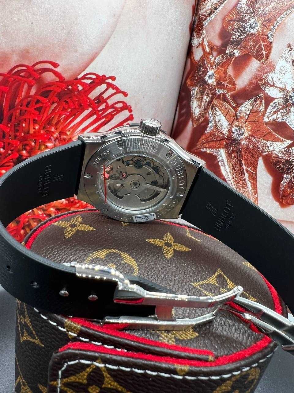 hb silver toubillion black