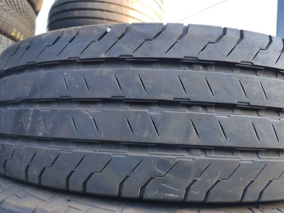 2бр Летни гуми за БУС 205 75 16 С - Continental - DOT 2023