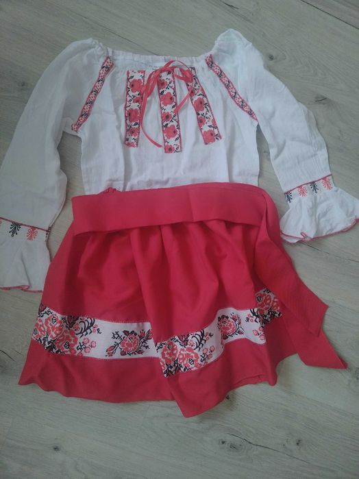 Costum popular /etno pentru fetițe 5-6, 6-7, 7-9, 9-10 ani din 3 piese