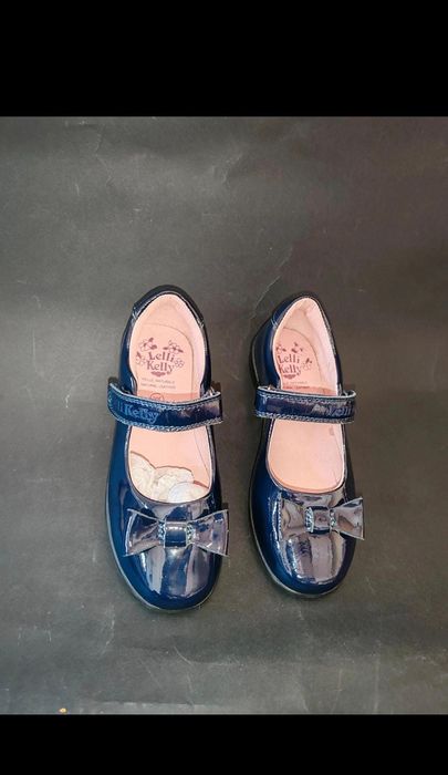 Pantofiori bleumarin Lelly Kelly eleganți din piele naturală lăcuită