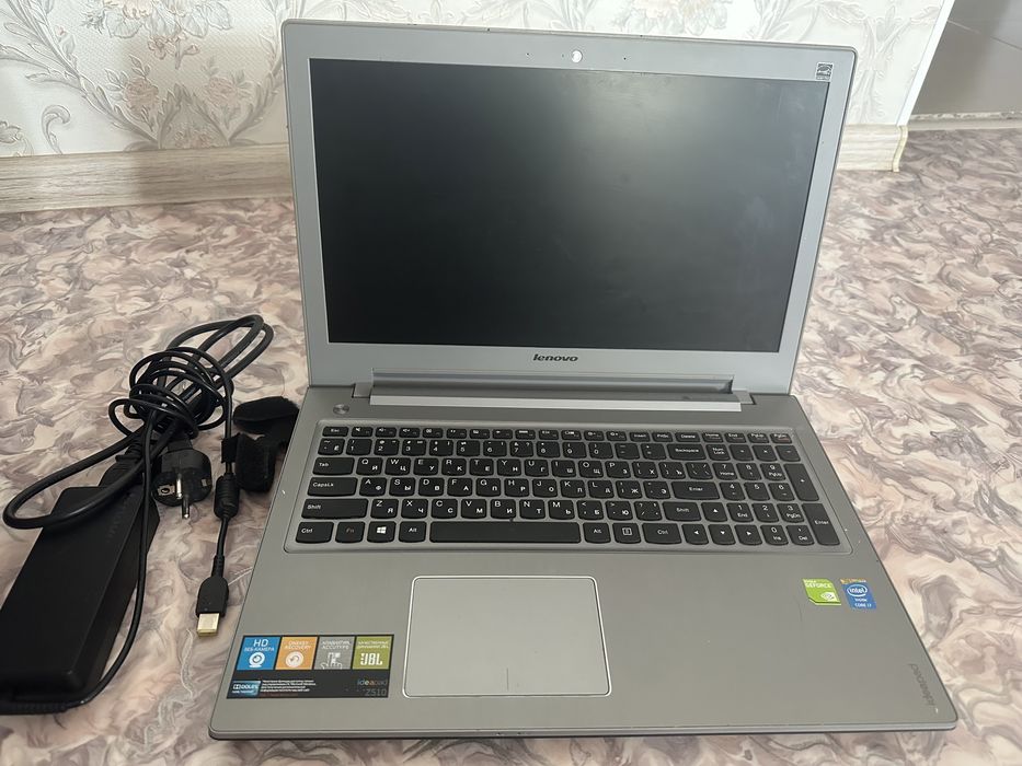 Lenovo ноутбук ………….