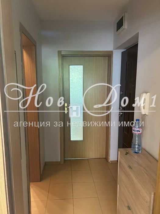 Дава се под наем Двустаен апартамент в Варна, ВИНС - 52 кв.м за 459 € - Снимка #6