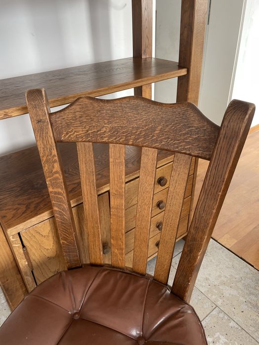 Масивна мебел - столове с тапицерия