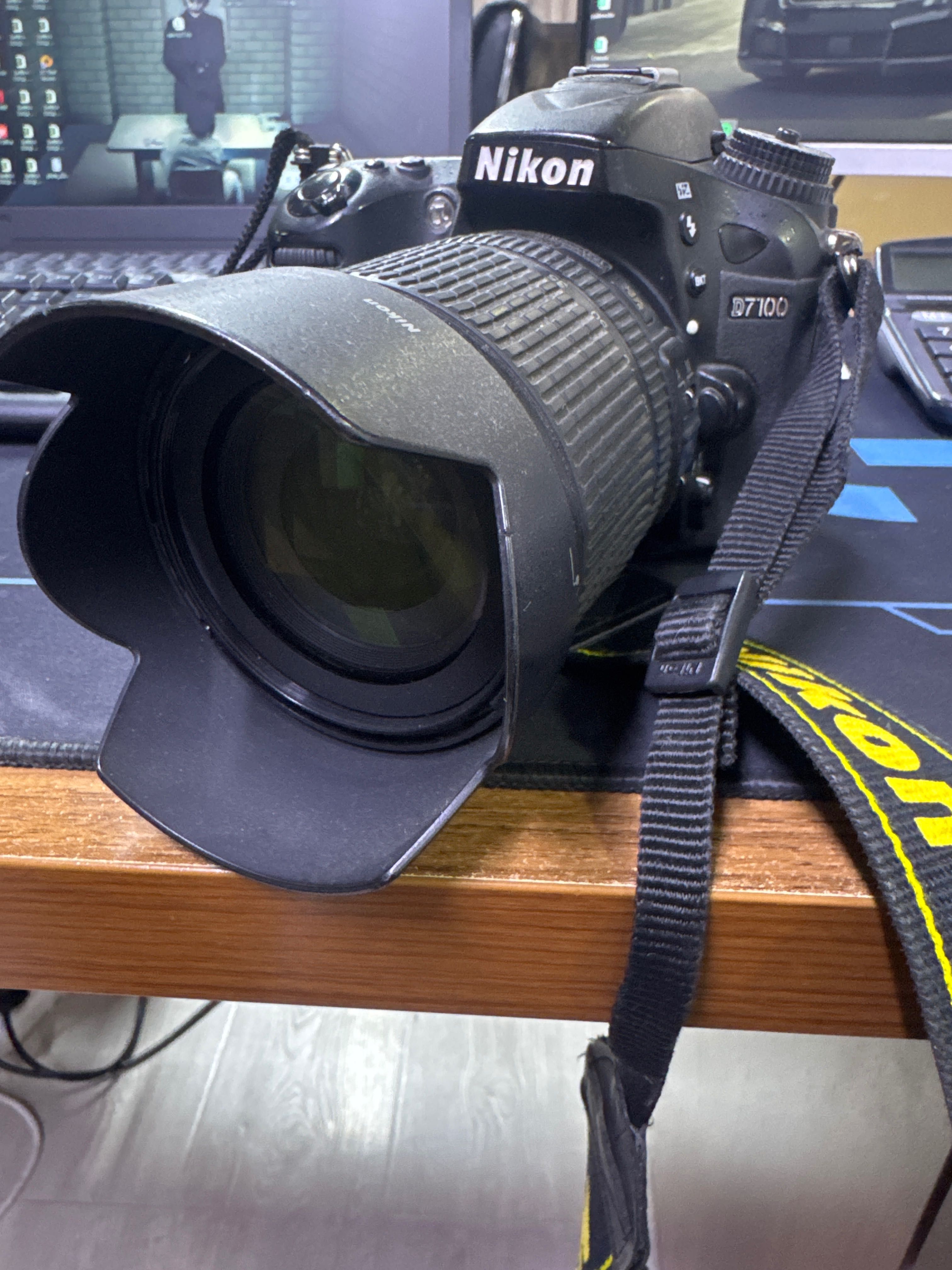 Продается профессиональный фотоаппарат!!